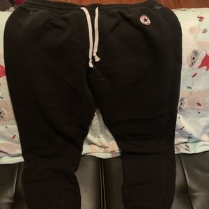 black converse joggers